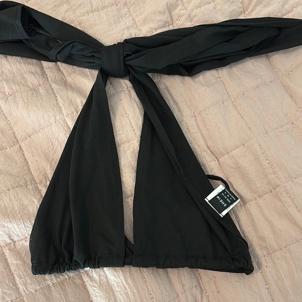 SHEIN Black Halter Bikini Top